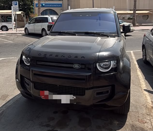 2021 Land Rover Defender — Dubai